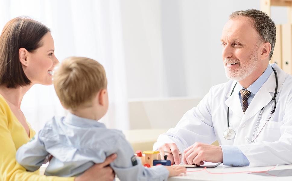 mother discussing baby's immunizations with doctor